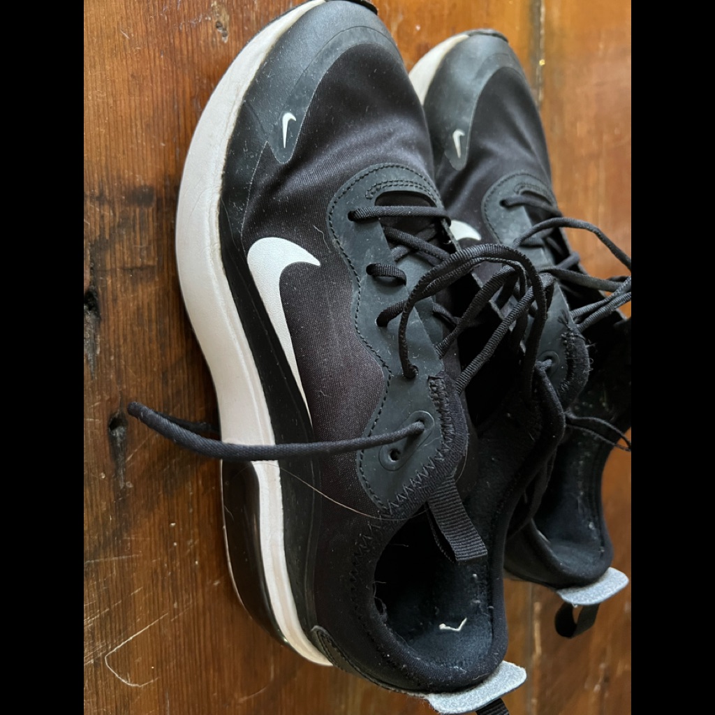 Nike Air Max Womens Sneakers